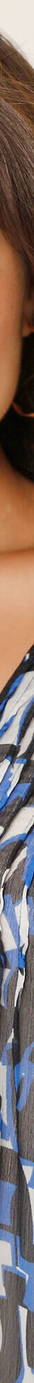 Robe à plis voile imprimé (noir / bleu) Robe à plis voile imprimé (noir / bleu)
